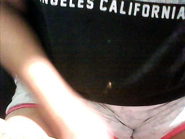 Live sex webcam photo for lickmae #290843503