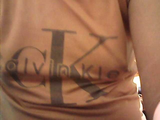 Live sex webcam photo for lickmae #291623748