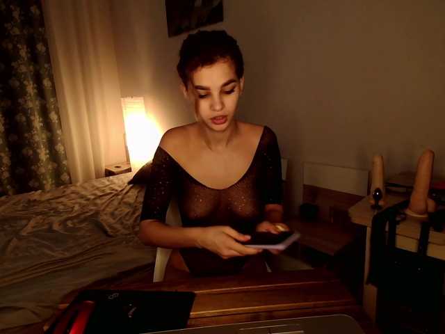 Live sex webcam photo for life-choco #272604077