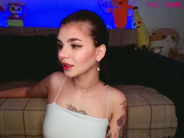 Live sex webcam photo for life-choco #291438080