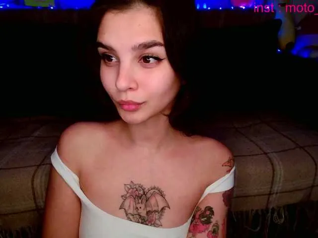 Live sex webcam photo for life-choco #291496913