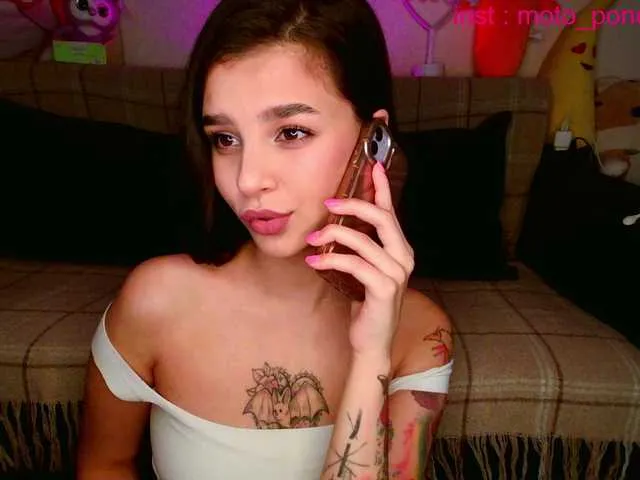 Live sex webcam photo for life-choco #292041607