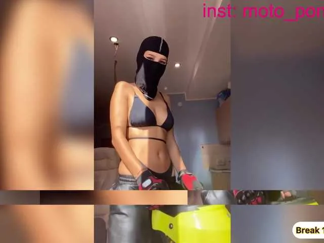 Live sex webcam photo for life-choco #294035984