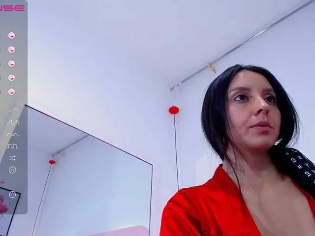 Live sex webcam photo for lihda-ra #275589178