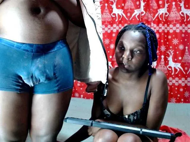 Live sex webcam photo for liiklagata33 #273093311