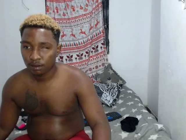 Live sex webcam photo for liiklagata33 #274347068