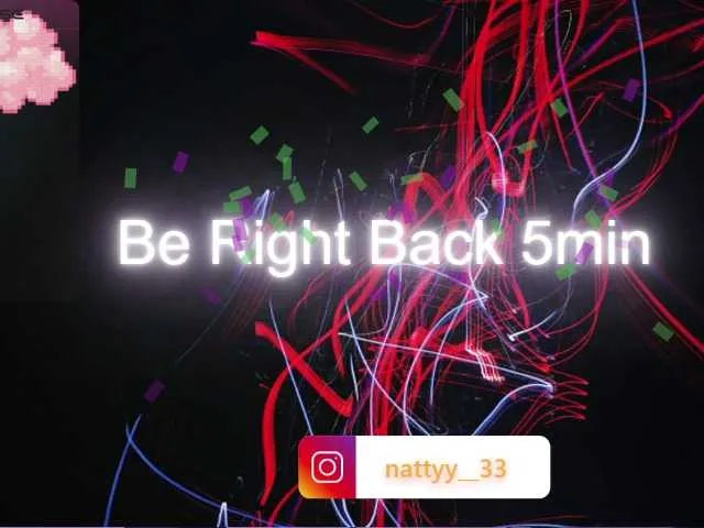 Live sex webcam photo for lili-hott63 #291543246