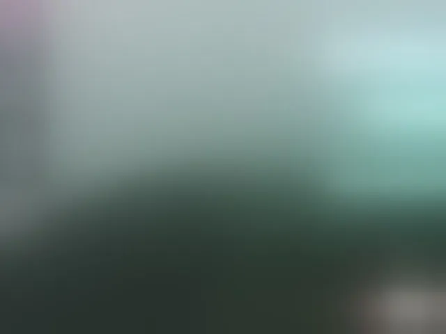 Live sex webcam photo for lili-hott63 #292759746