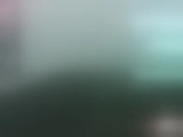 Live sex webcam photo for lili-hott63 #293603597