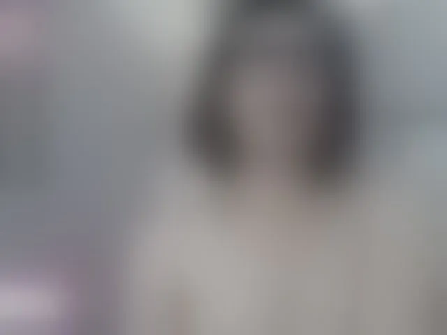 Live sex webcam photo for lili-hott63 #293609226