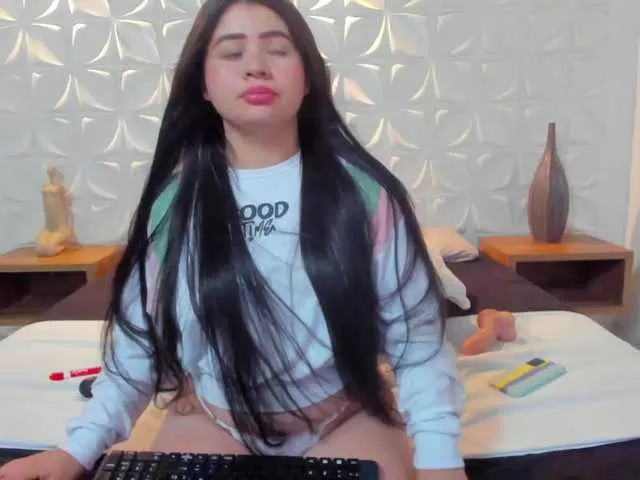 Live sex webcam photo for lili-mmk #276897478