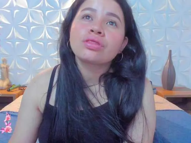 Live sex webcam photo for lili-mmk #278178349