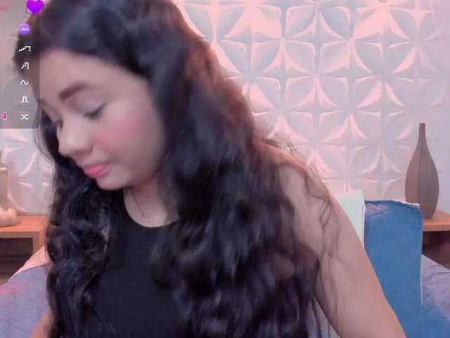 Live sex webcam photo for lili-mmk #292359766