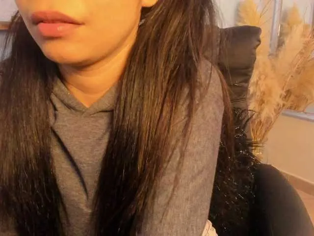 Live sex webcam photo for lili-swam #291294219
