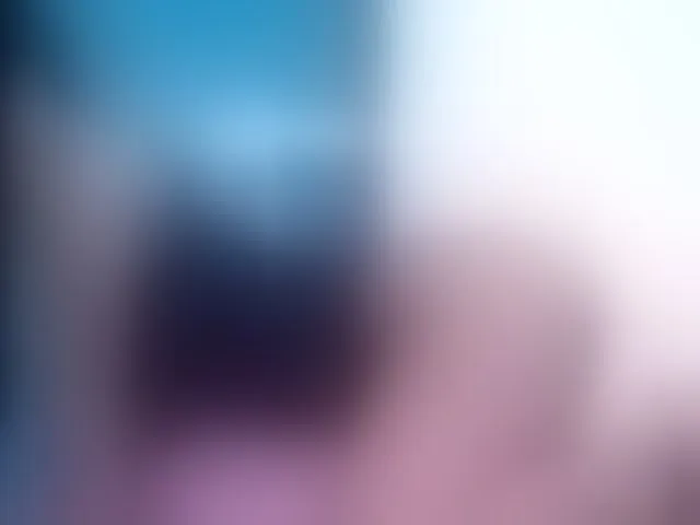 Live sex webcam photo for liliann23 #275591601