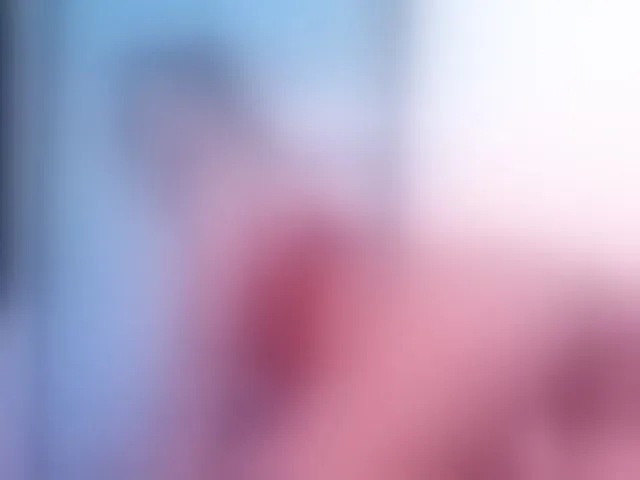 Live sex webcam photo for liliann23 #275607149