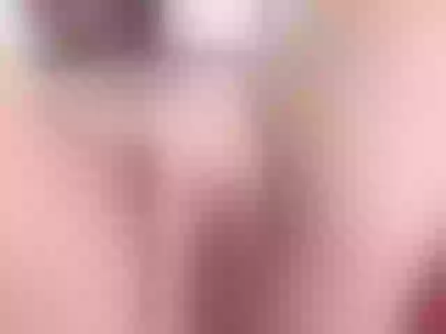 Live sex webcam photo for liliann23 #276483766