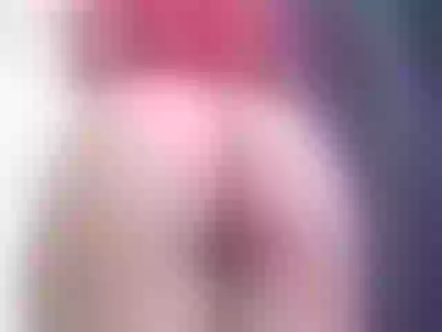 Live sex webcam photo for liliann23 #276489429