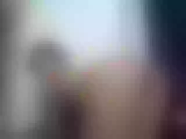 Live sex webcam photo for liliann23 #276675371