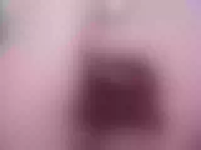 Live sex webcam photo for liliann23 #276684437