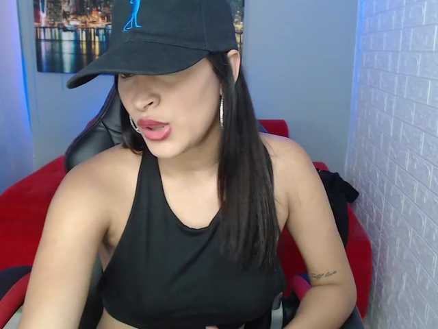 Live sex webcam photo for lilibettobon #272153443