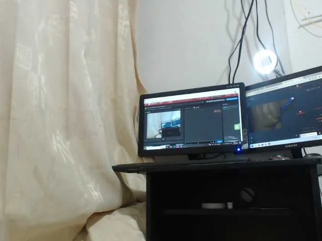 Live sex webcam photo for lilinasty #276180626
