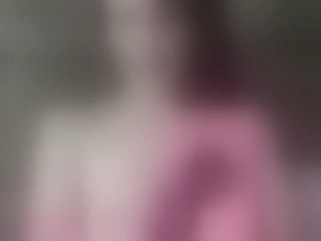 Live sex webcam photo for lilisexy14 #294030160