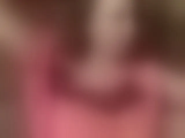 Live sex webcam photo for lilisexy14 #294136643