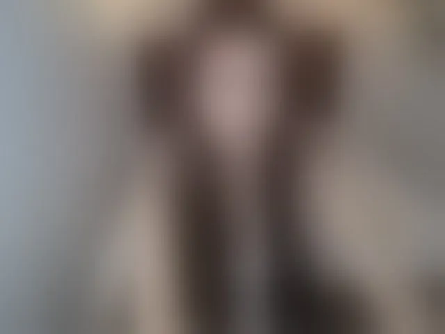 Live sex webcam photo for lilisophia #293400218