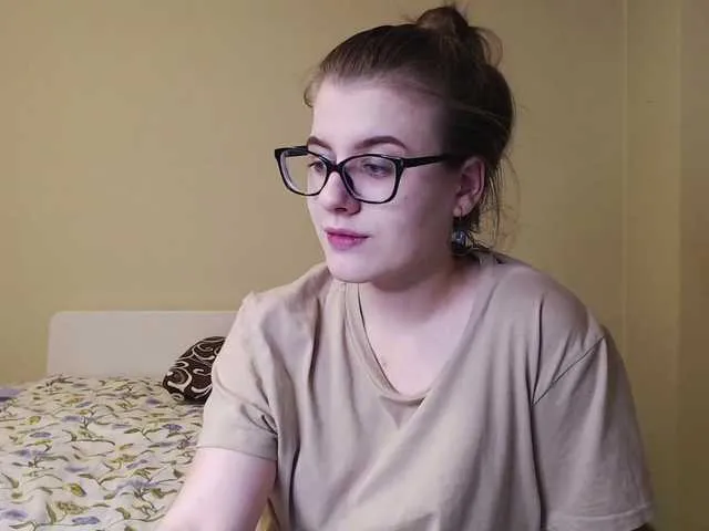 Live sex webcam photo for lilitgame #271699446