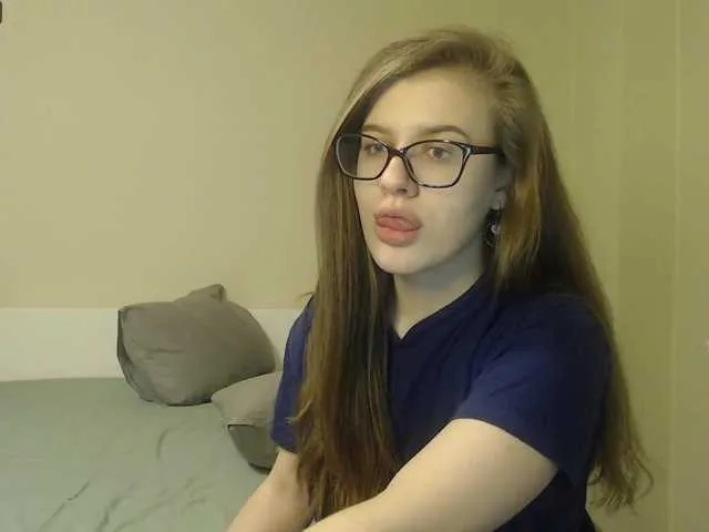 Live sex webcam photo for lilitgame #271860350