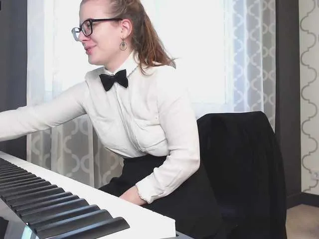 Live sex webcam photo for lilitgame #273592633