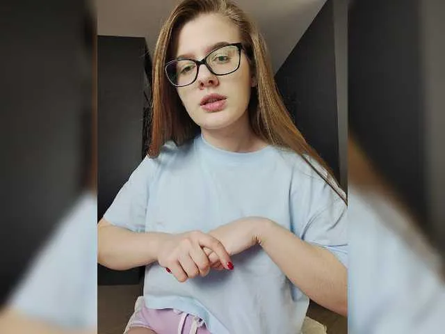 Live sex webcam photo for lilitgame #274324497