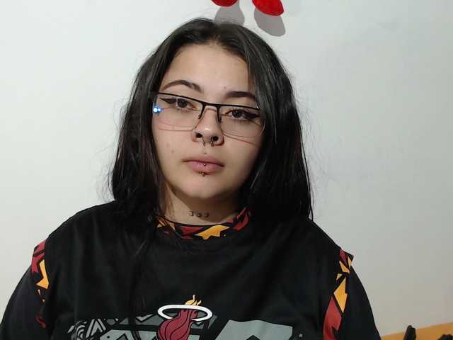 Live sex webcam photo for lilith-immaculate #277002228