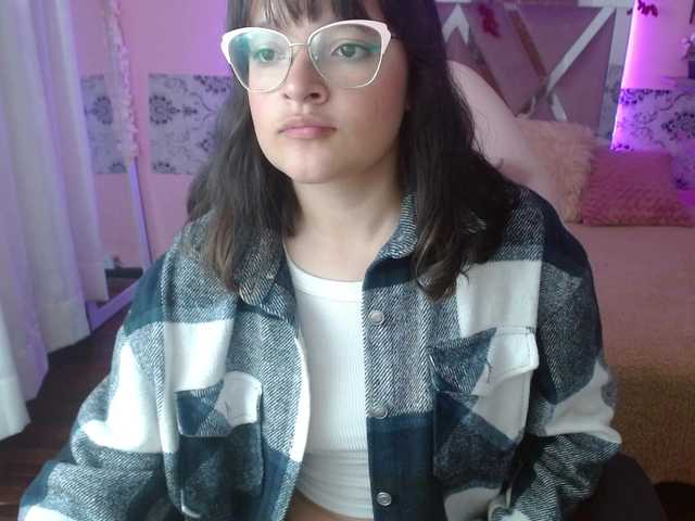 Live sex webcam photo for lilith-tay #275482982