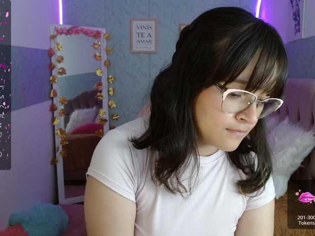 Live sex webcam photo for lilith-tay #276623214