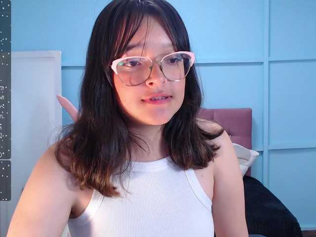 Live sex webcam photo for lilith-tay #276691006