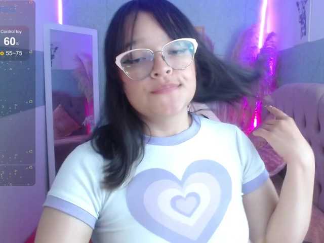 Live sex webcam photo for lilith-tay #276727944