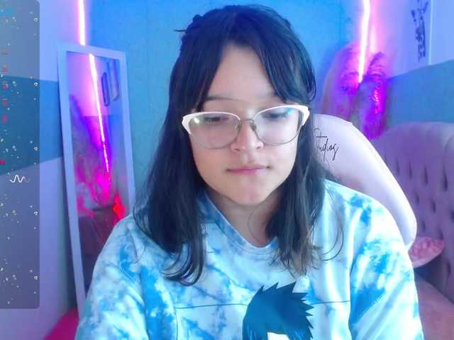 Live sex webcam photo for lilith-tay #276739829