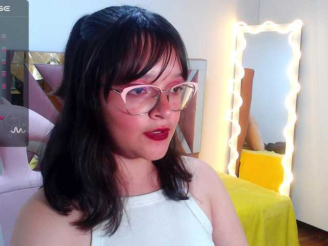 Live sex webcam photo for lilith-tay #276770292