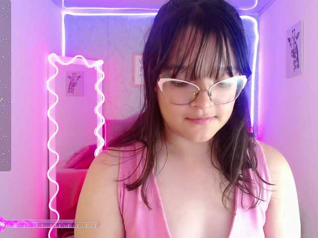 Live sex webcam photo for lilith-tay #276882666