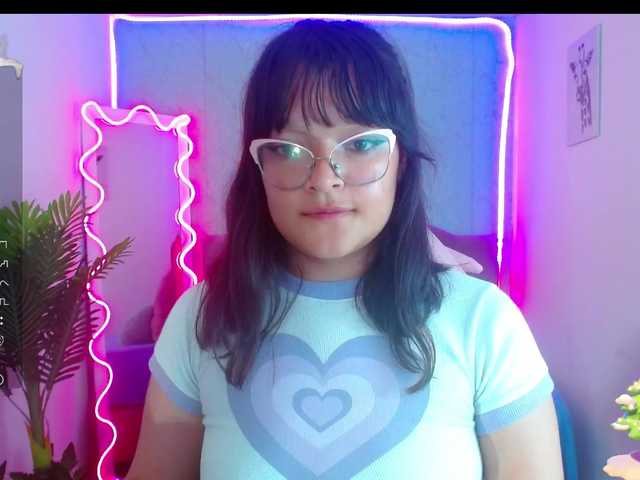 Live sex webcam photo for lilith-tay #276971929