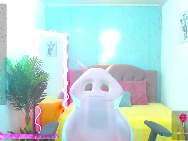 Live sex webcam photo for lilith-tay #277019593