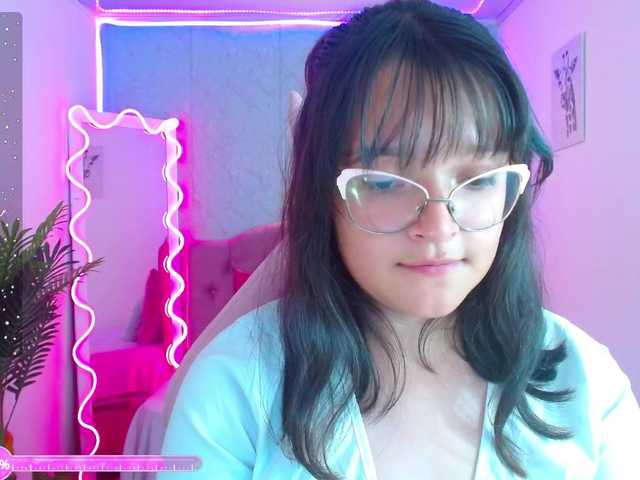 Live sex webcam photo for lilith-tay #277106146