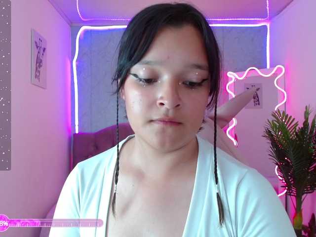 Live sex webcam photo for lilith-tay #277306919