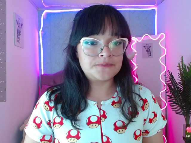 Live sex webcam photo for lilith-tay #277362381