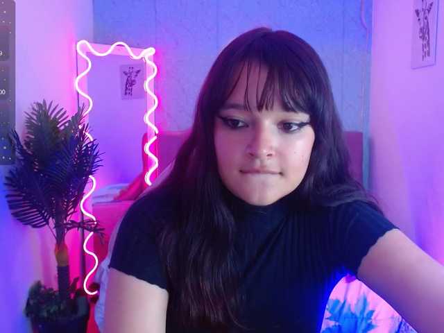 Live sex webcam photo for lilith-tay #277767100