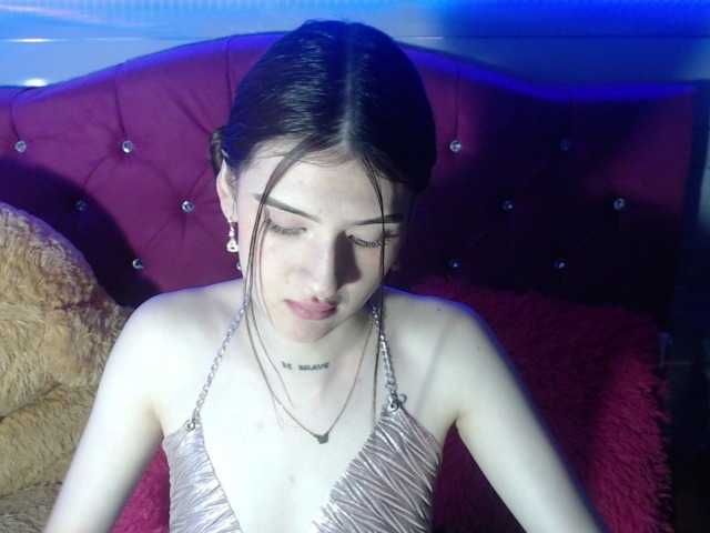 Live sex webcam photo for lilithroose #276516599