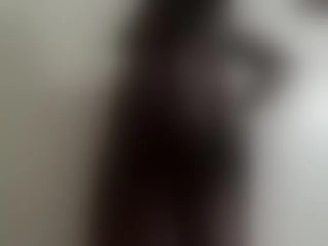 Live sex webcam photo for lilqueen1 #291395343
