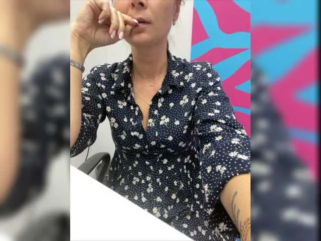 Live sex webcam photo for lilu2408 #276467535